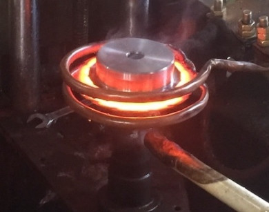 電気ギヤ シャフトの高周波焼入れ機械23KHZ高周波420Vを癒やす