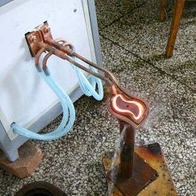 160kw IGBTの棒鋼の癒やすことのための電気高周波誘導加熱機械